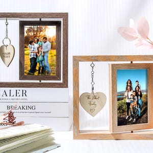 Marco de fotos doble giratorio de madera personalizado: recuerdo único de boda, regalo para aniversario de boda, marco giratorio para fotos de 6 pulgadas