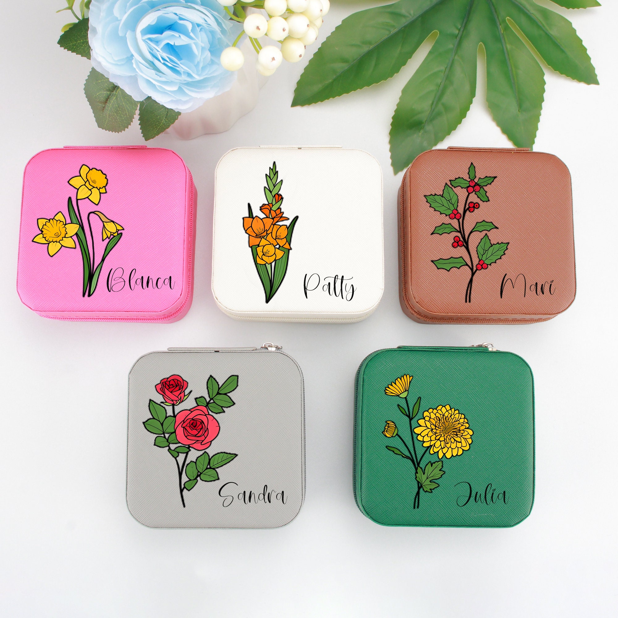 Birth Flower Jewelry Case, Personalized Jewelry Box, Engraved Jewelry Travel Case, Bridal Party Gift, Bridesmaid Proposal Gift
