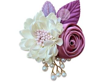 Broche de flores de seda hecho a mano: elegante broche para el pelo de boda