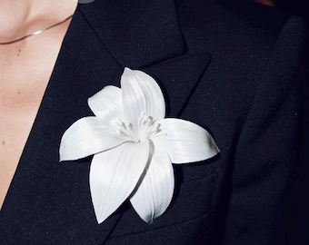 Elegant Silk Lily Flower Brooch: Adjustable Petals, Floral Pin, Keepsake, Unique Gift for Her