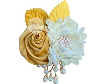 Broche de flor de seda hecho a mano: broche de perla con margarita rosa