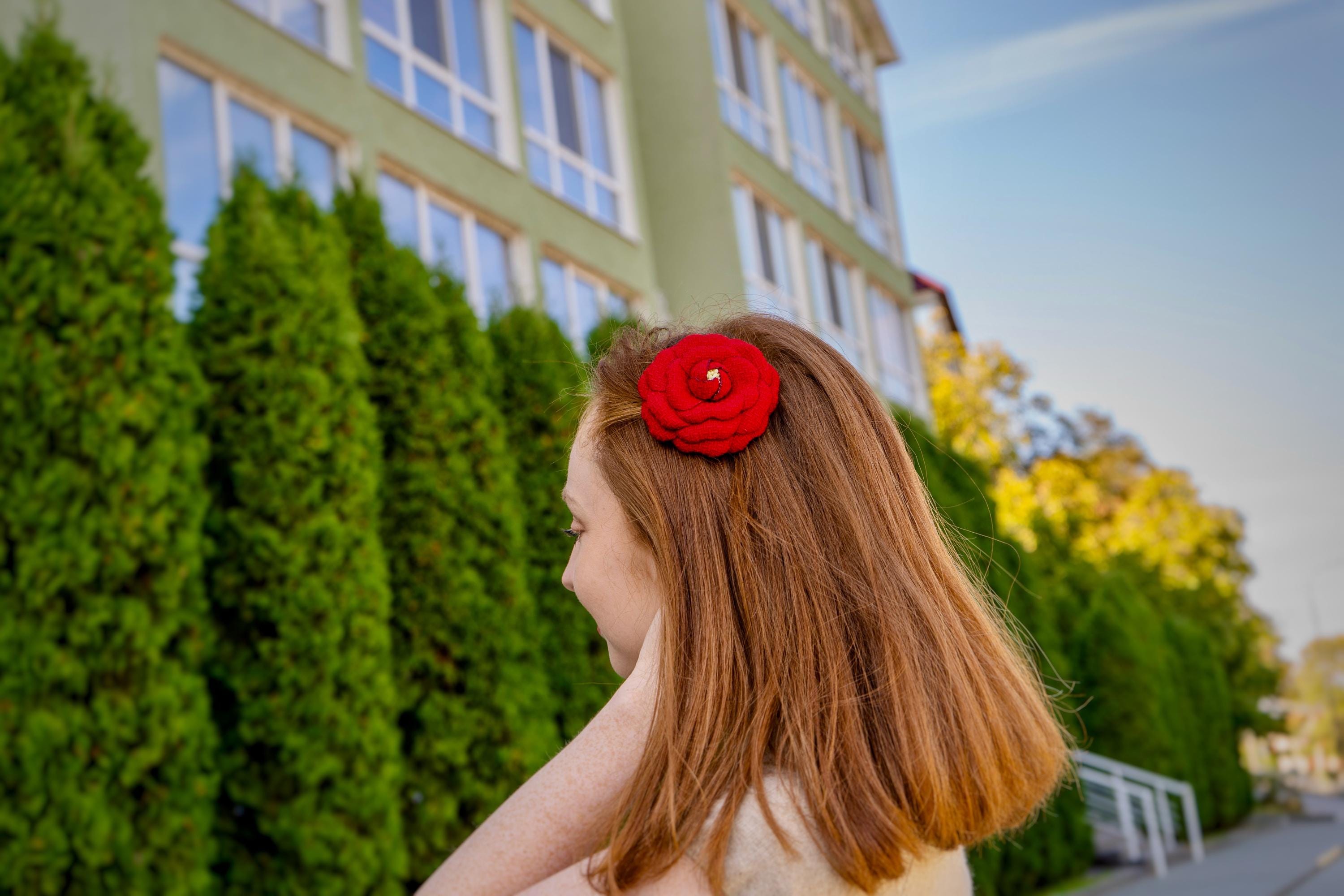 Handmade Tweed Camellia Flower Hair Clip: Elegant Floral 