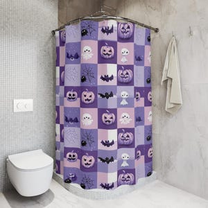 Tenda da doccia con pipistrelli, fantasmi e luna in patchwork viola per Halloween