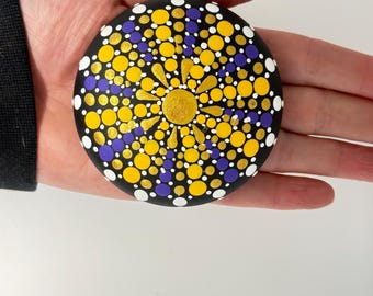 Mandala stone painted rocks, meditation rocks, dot art rocks, desk accessories. Paper weight. Gift for her, yoga lover gift,