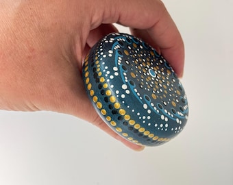 Mandala stone painted rocks, meditation rocks, dot art rocks, desk accessories. Paper weight. Gift for her, yoga lover gift,