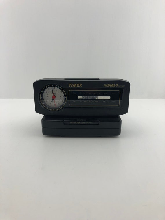 Vintage Timex Indiglo Night Light FM/AM Alarm Clock Radio Etsy