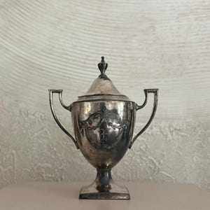 Vintage Wilcox Silver Plate Co. Art Deco Sugar Bowl