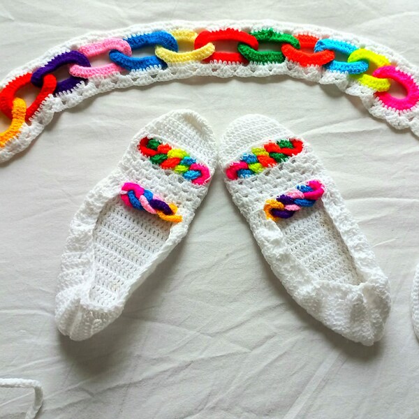 Handmade white crochet headband with matching clogs set, Adult crochet head wrap, crochet slippers, knitted headband, Boho crochet hairband