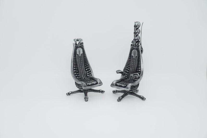 MR. Giger inspired chairs & table Capo Chair rare Harkonnen Dune detailed single or set hand painted Free Tracking image 3