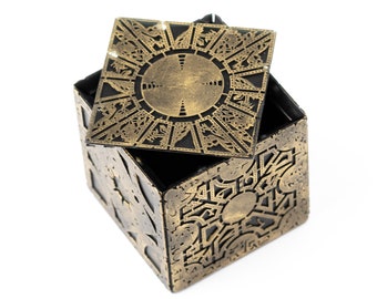 Hellraiser inspired - box with lid - extremely detailed - finest resin print - golden finished cube - tracking 4 free!