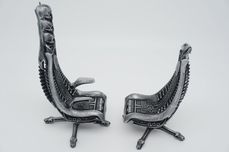 MR. Giger inspired chairs & table Capo Chair rare Harkonnen Dune detailed single or set hand painted Free Tracking image 7