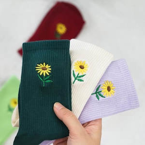 Embroidered Sunflower Cotton Socks: Floral Crew Socks