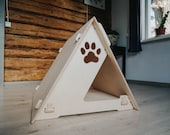 Stylish Modern Cat Hideaway, Wooden Indoor Pet House for small Dogs.