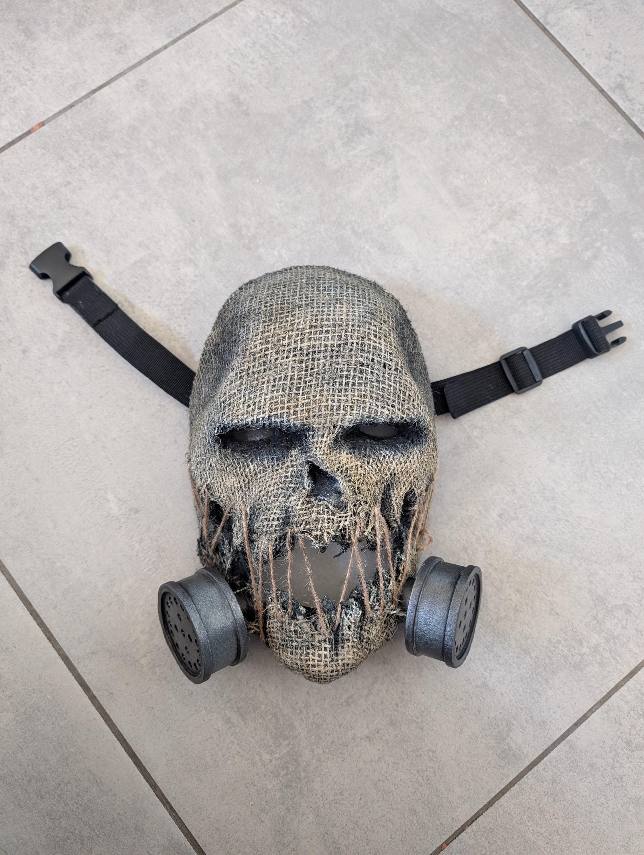Scarecrow Gas Mask, Burlap Scarecrow Mask With Gas Mask Parts