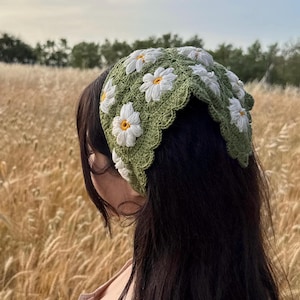 Daisy Crochet Bandana - Boho Green Hair Scarf