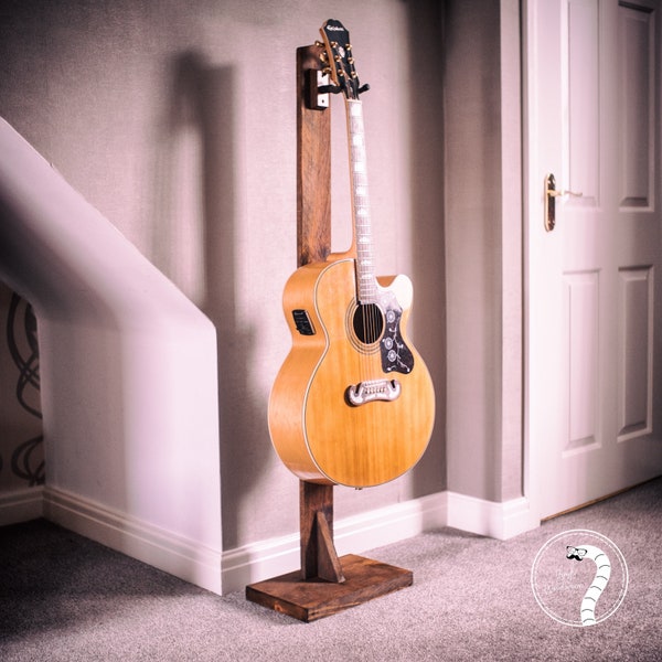 Guitar Stand - Rustic - Handmade - Light Oak - Free standing - scaffold base