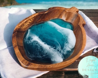 Wooden Ocean Jewelry Dish, Resin Beach Ring Dish, Wooden Tray for Beach Decor,Acacia Wood Ocean Dish, Blue and White, Gift for mom, BFF Gift