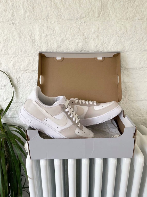 nike air force latte