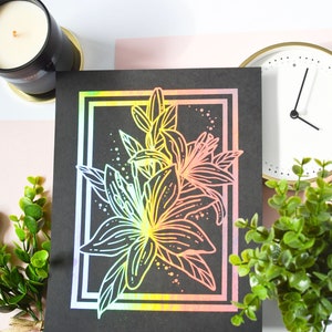Impression Holo Feuille Florale | Chrome Foil | Grands caractères