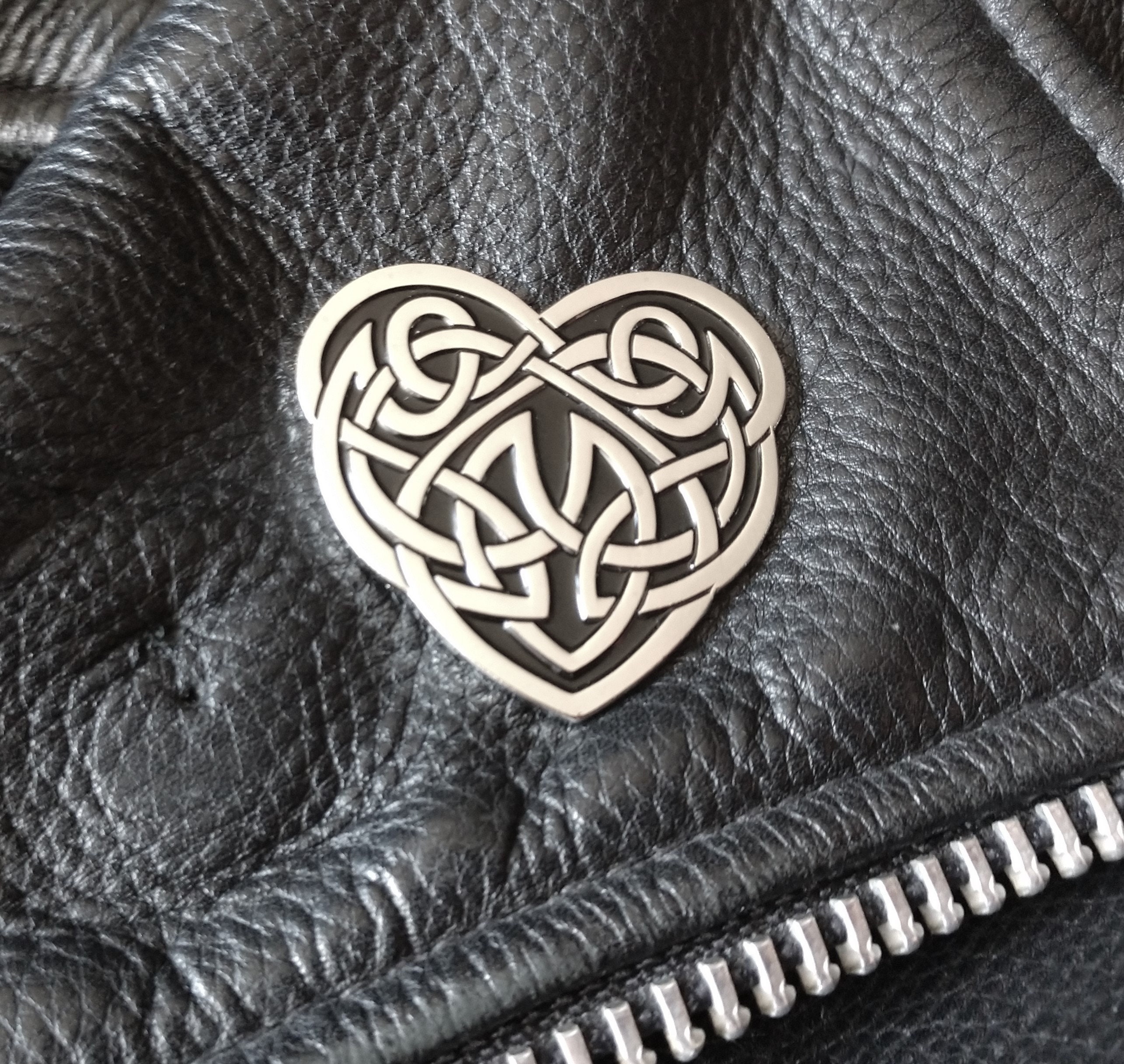 Celtic knotwork heart shaped enamel pin