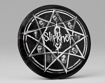 Badge Slipknot 37mm 9 modèles différents