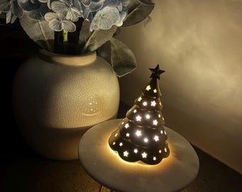Starry Glow Christmas Tree Lamp – 3D Printable Holiday Decoration