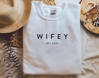 Wifey Sweatshirt ,just married shirt, wifey shirt, honeymoon shirts, wifey, Hubby, Wifey Sweatshirt, couple sweatshirt, mrs sweatshirt,