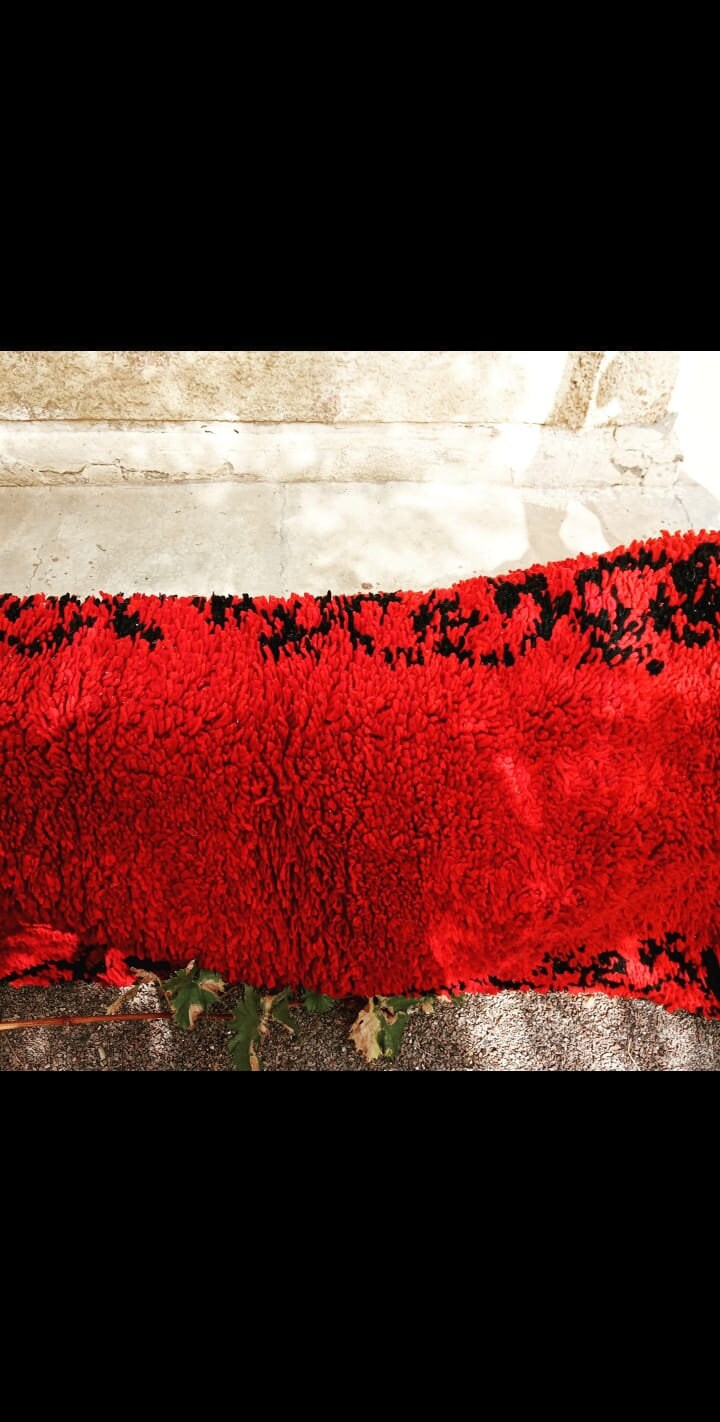 Red Carpet Handmade in Wool