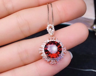 Natural Garnet Pendant / Birthstone Necklace / Rose Gold Plated S925 Sterling Silver Garnet Necklace / Natural Garnet Jewelry