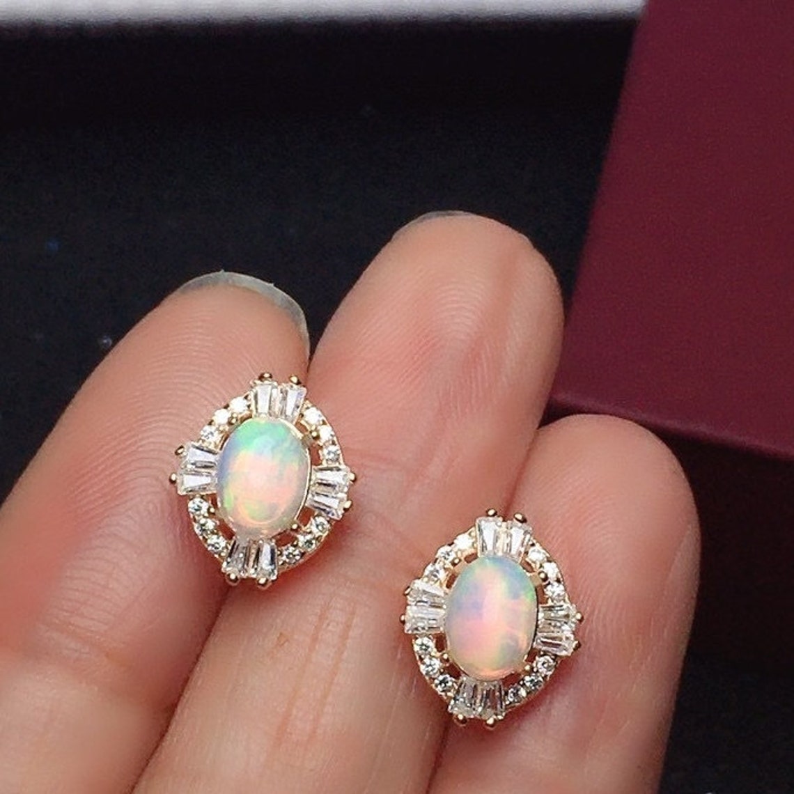 Weiße Opal Ohrringe 925 Sterling Silber - Filigrane Ohrstecker Für Damen