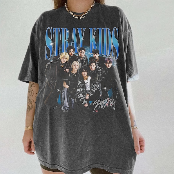 Vintage 90s Bootleg Style Straykid T-Shirt, Retro Comfort Colors Stray Kid T-shirt, Straykid Gifts For Man And Women Unisex T-Shirt