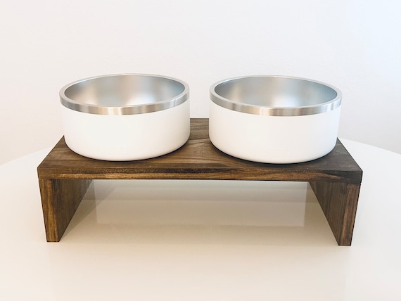 Elevated Dog Bowls Better Older Dogs