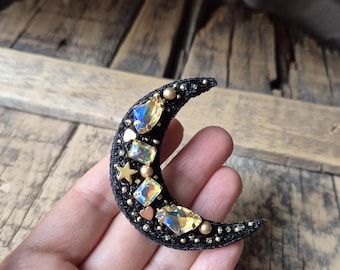 Handmade Crescent Moon Brooch with Crystals – Celestial Beaded Star Jewelry