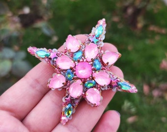 Handmade North Star Beaded Brooch in Blue and Pink, Unique Gift, Beaded Brooch, Celestial Jewelry, Gift For Mom, Gift For Girlfriend