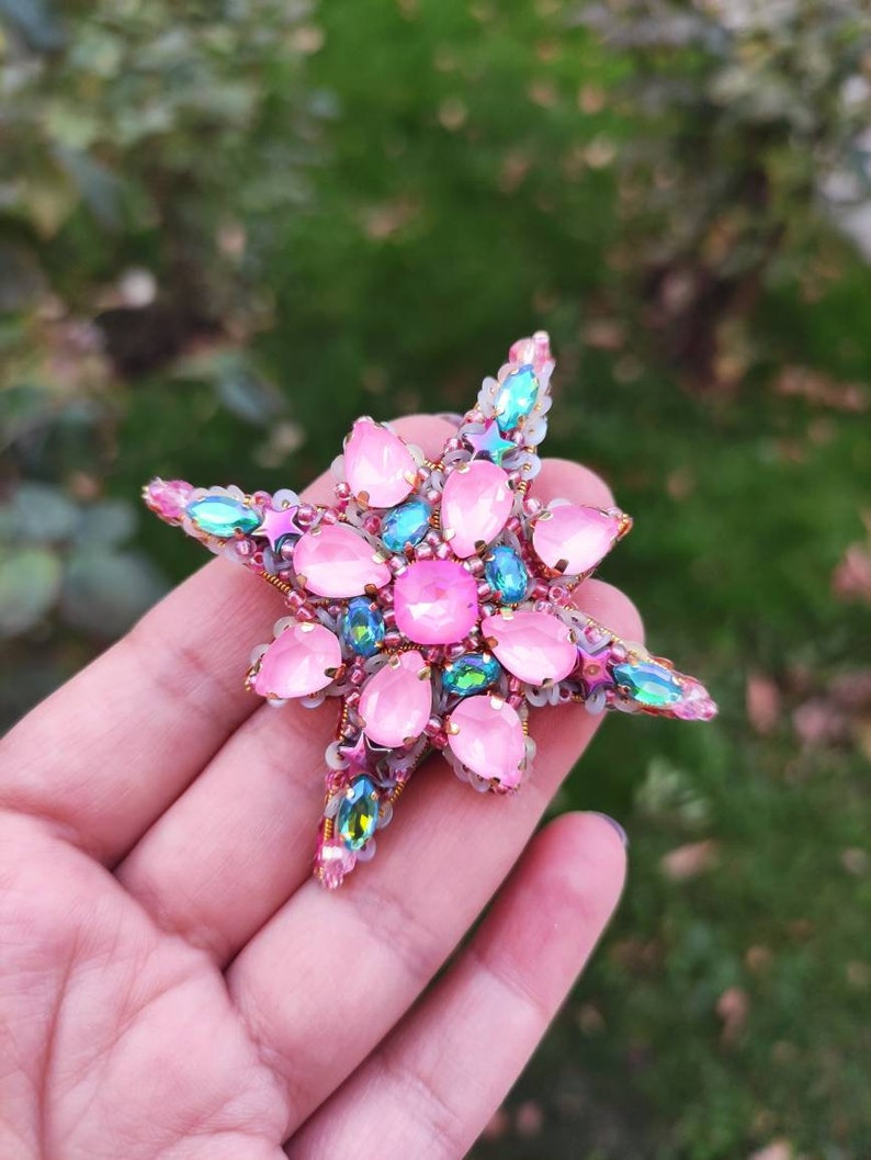Handmade North Star Beaded Brooch in Blue and Pink, Unique Gift, Beaded Brooch, Celestial Jewelry, Gift For Mom, Gift For Girlfriend image 1