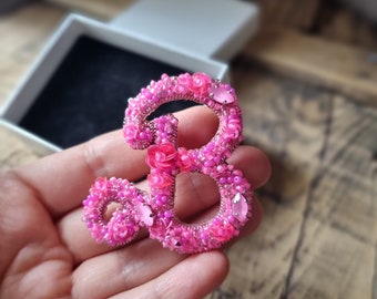 Pink Letter Brooch,  Letter B Pin, Beaded Name Jewelry, Gift For Jewelry Lover, Pink Fashion Accessory,  Custom Brooch, Mother's Day Gift