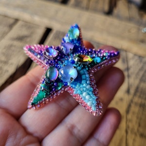 Beaded Star Brooch, Colorful Star Pin, Embroidered Jewelry, Exclusive Brooch, Mother's Day Gift, Summer Accessory, Colorful Jewelry image 3