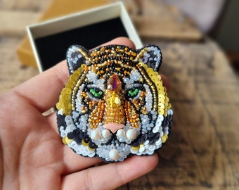 Handmade Tiger Brooch, Handcrafted Pin, Embroidery Brooch, Unique Gift For Her, Gift For Mother, Wildlife Inspired, Custom Jewelry