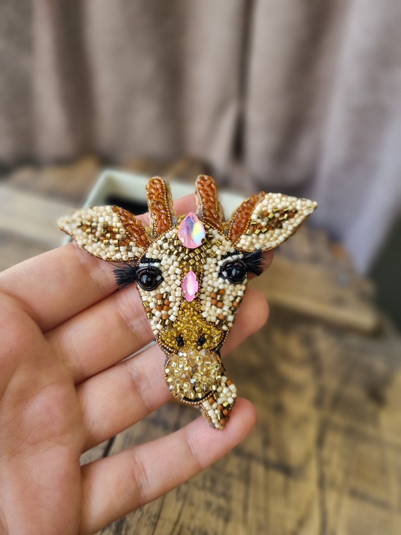 Handmade Giraffe Brooch, Pink Giraffe Pin, Crystal Animal Pin, Wild Animal Jewelry, Mother's Day Gift image 8