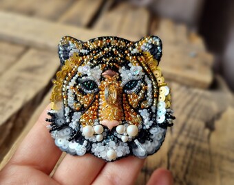 Handmade Tiger Brooch, Handcrafted Pin, Embroidery Brooch, Unique Gift For Her, Gift For Valentine, Wildlife Inspired, Custom Jewelry