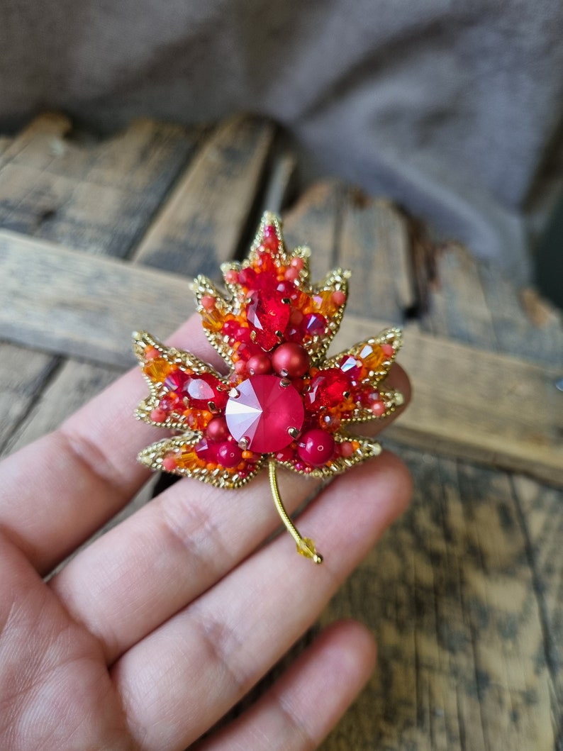 Red Leaf Brooch, Autumn Fashion, Naturel Inspired Accessory, Handmade Jewelry, Red Beaded Accessory , Gift For Mother, Gift For Valentine image 2