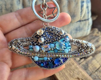 Beaded Saturn Bag Charm: Handmade Celestial Keychain Gift