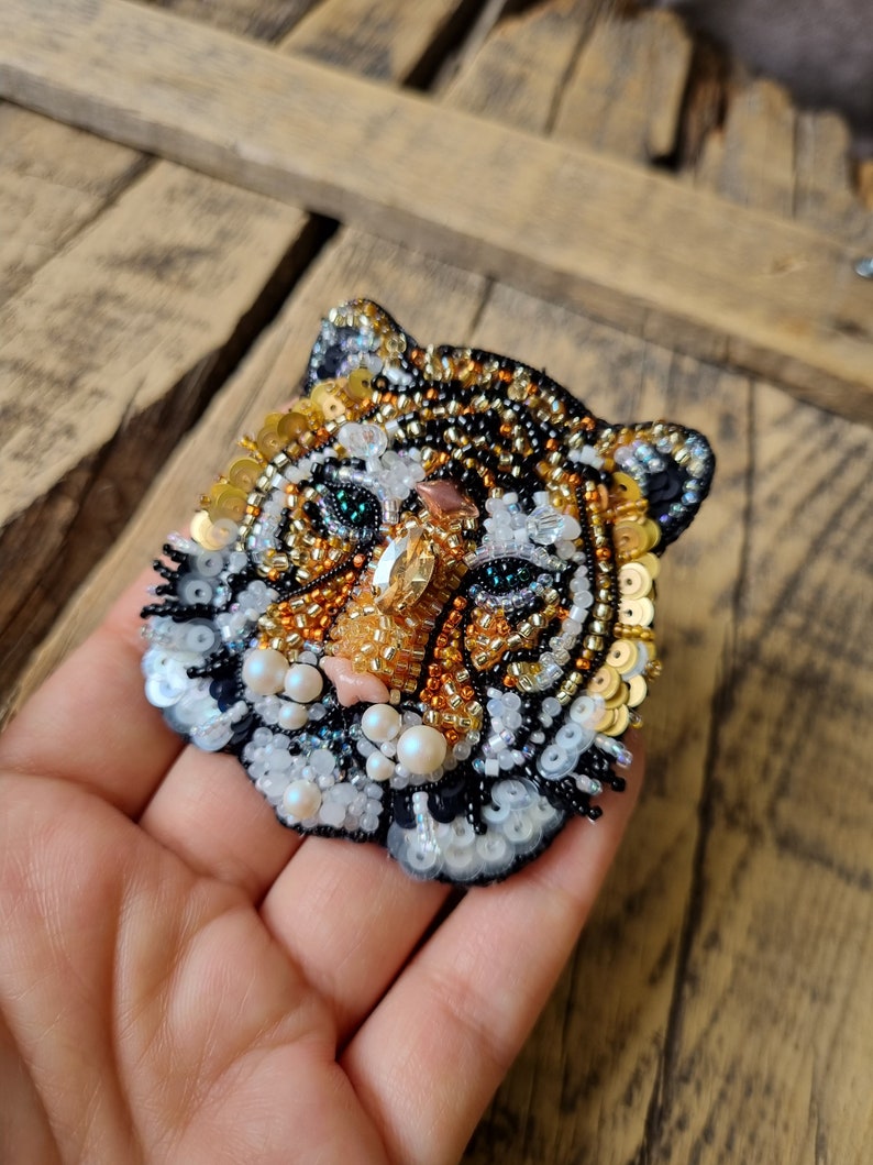 Handmade Tiger Brooch, Handcrafted Pin, Embroidery Brooch, Unique Gift For Her, Gift For Mother, Wildlife Inspired, Custom Jewelry image 8