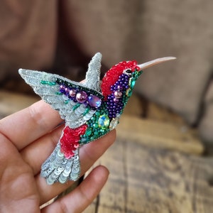 Handmade Hummingbird Brooch, Beaded Bird Pin , Embroidered Bird Badge, Personalized Brooch, The Jewelry Lover,Mother's Day Gift