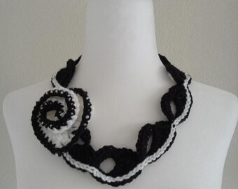 Black and White Crochet Necklace | Heart Choker