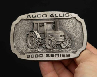 Vintage AGCO Allis 8600-serien traktor bältesspänne i tenn - 3D-design av SPEC-Cast