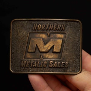 Vintage Northern Metalic Sales Mosiężna klamra do paska – Century Canada