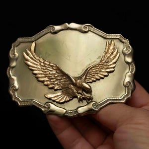 【希少品】鷲のコインのバックル 馬蹄ドル入れ｜コインケース｜鞄いたがき（ITAGAKI）