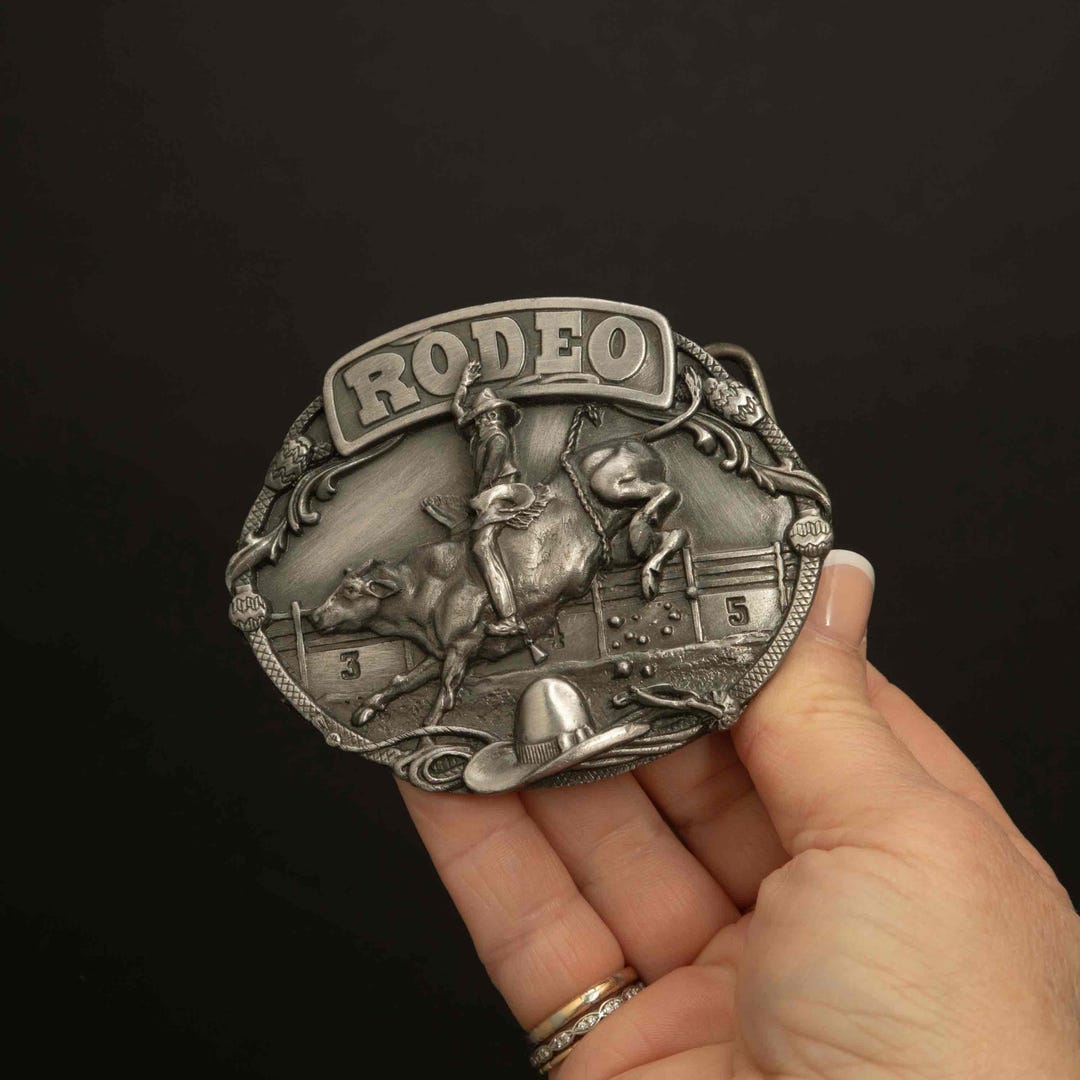 Vintage Rodeo Belt Buckle β’ Bull Riding Scene β’ Siskiyou 1985 Western ...