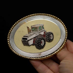 Vintage Silber und Gold Ton Gürtelschnalle mit 2870 Case Traction King Tractor